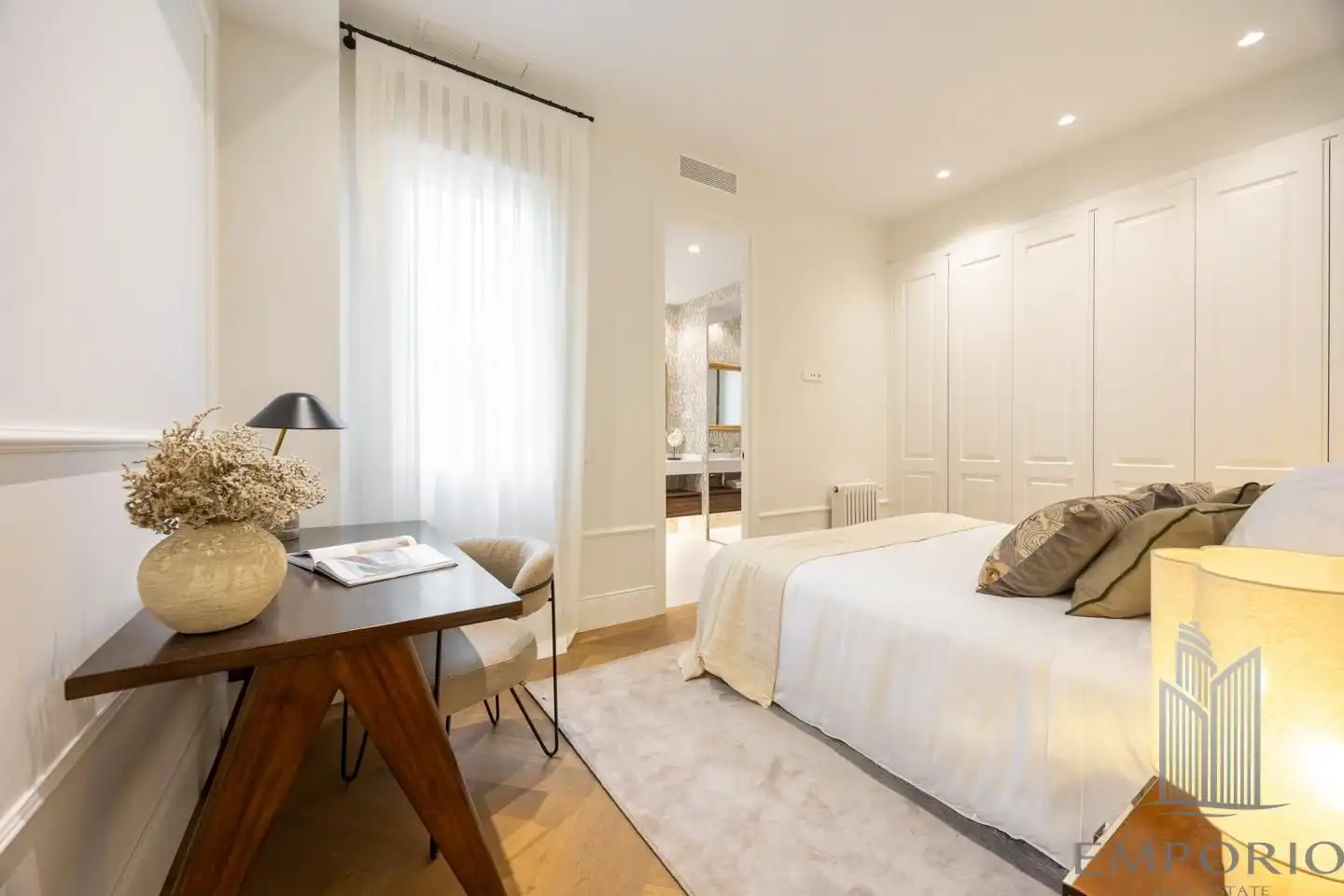 Schlafzimmer von Wohnung zum Verkauf in Madrid mit Klimaanlage, Heizung und Terrasse