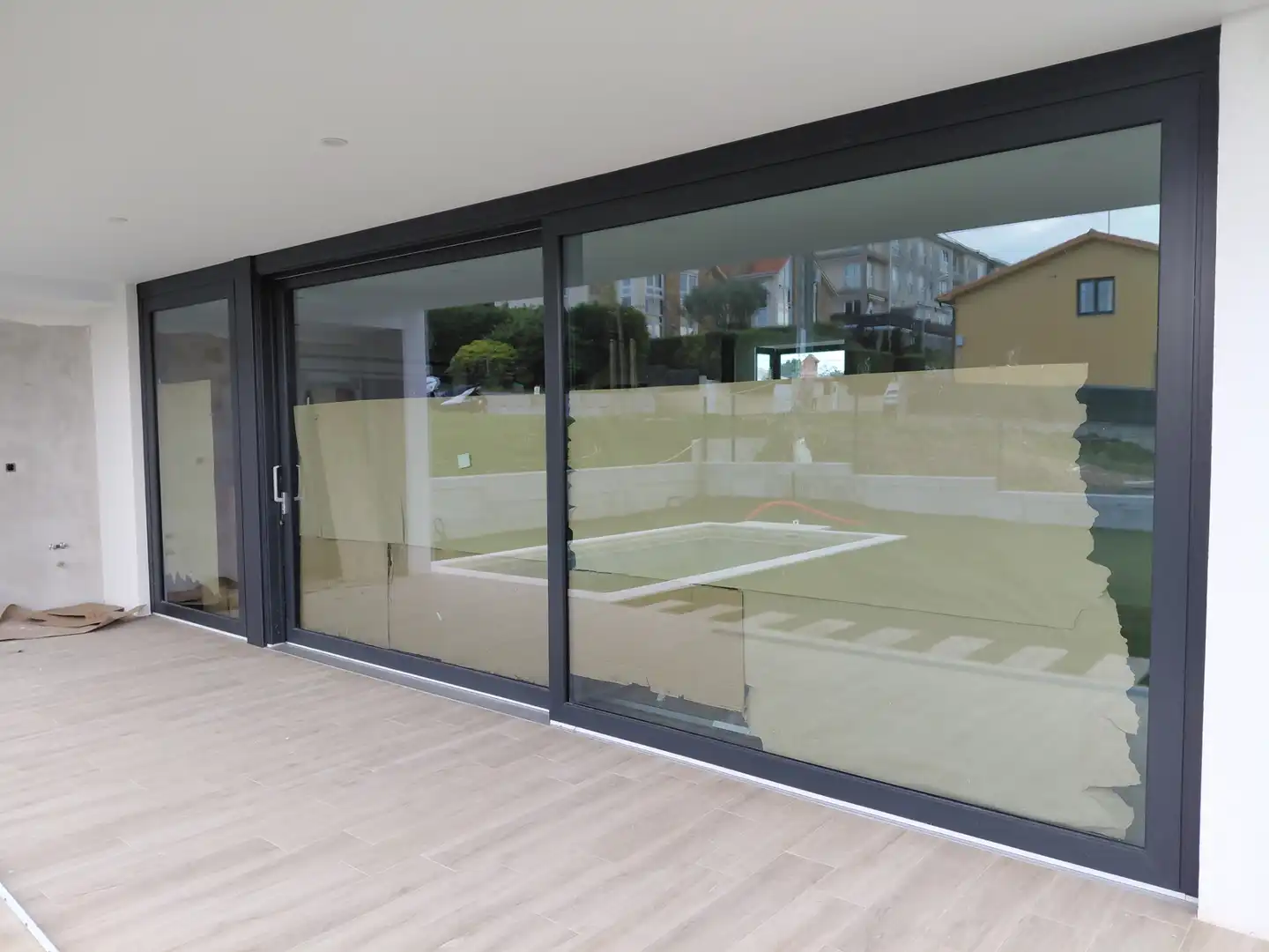 Terrassa de Casa o xalet en venda en Oleiros amb Calefacció, Jardí privat i Parquet