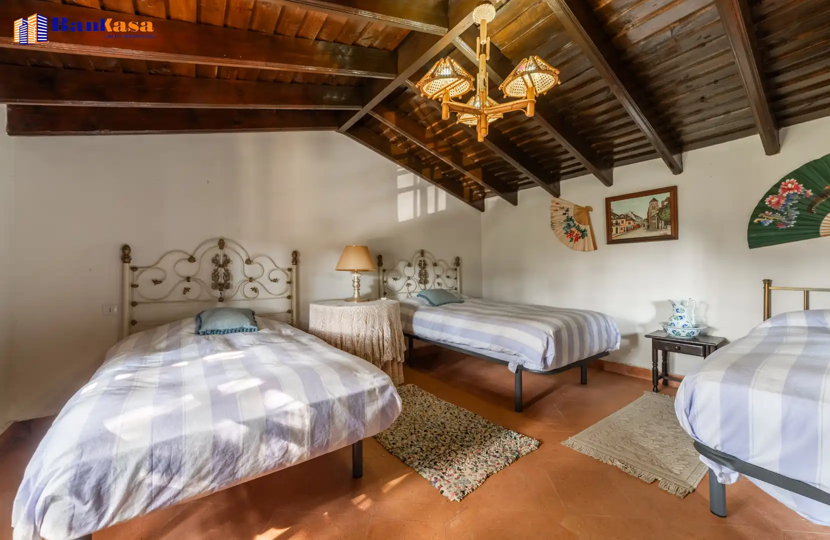 Dormitori de Casa o xalet en venda en Cortes de la Frontera amb Calefacció, Jardí privat i Moblat