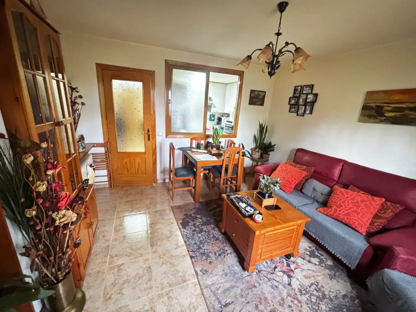 Wohnzimmer von Wohnung zum Verkauf in El Molar (Madrid) mit Klimaanlage, Heizung und Internet