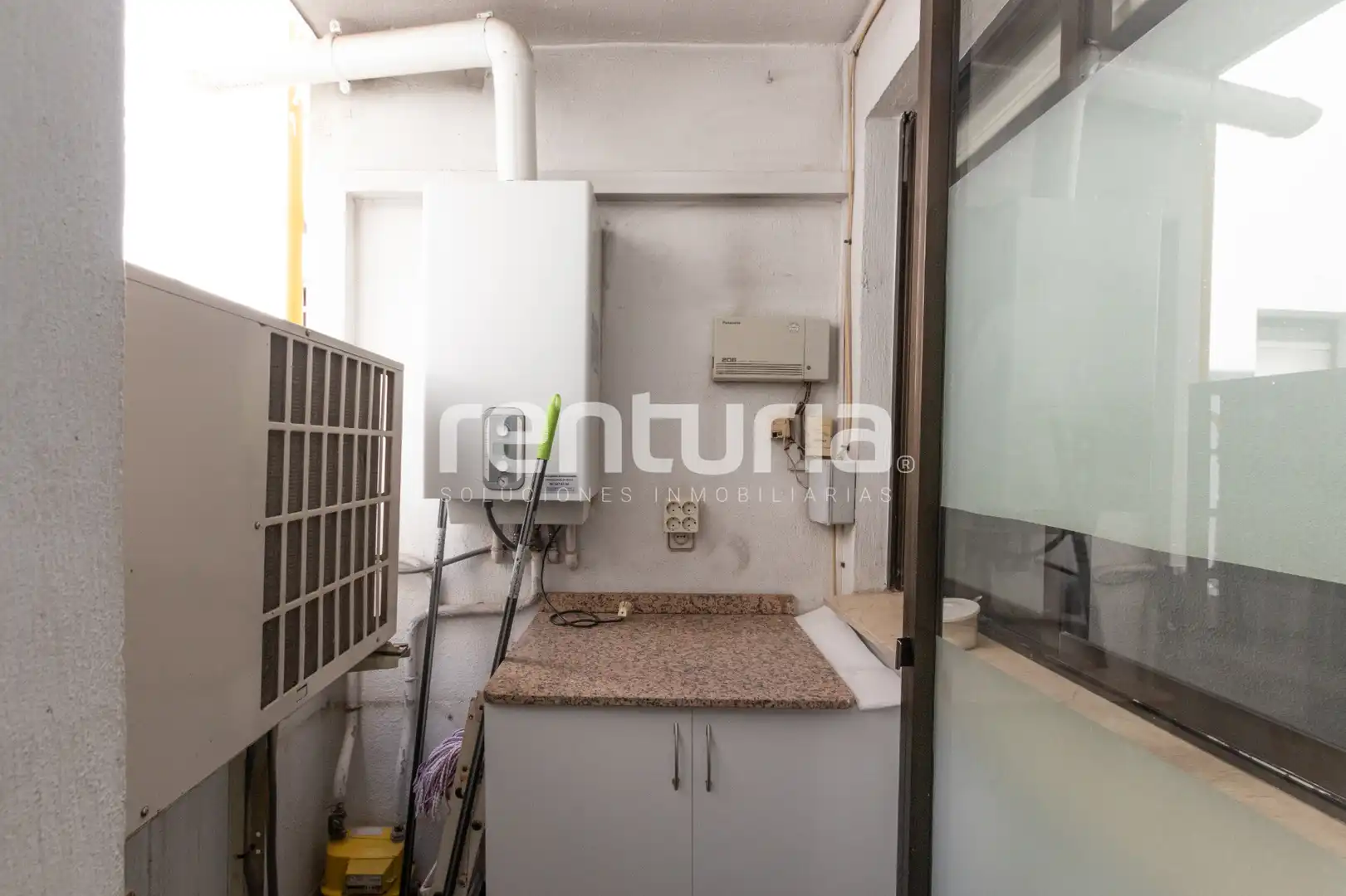 Cocina de Piso en venta en Valencia con Aire acondicionado, Calefacción y Balcón
