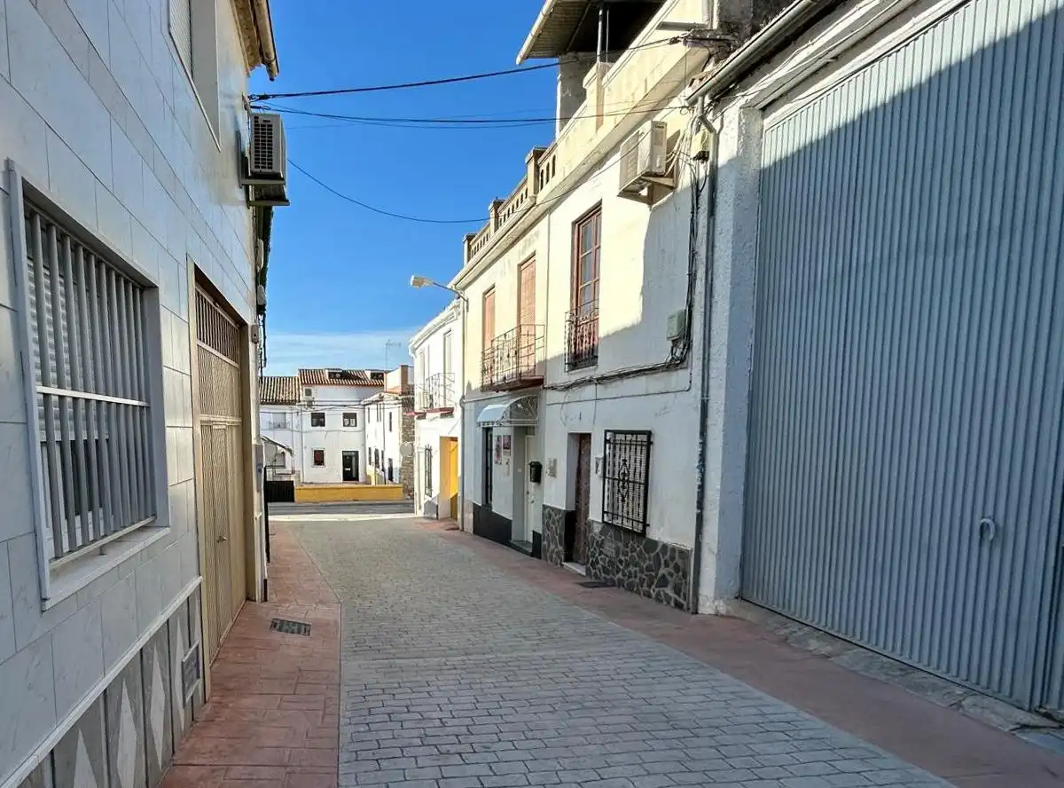 Vista exterior de Residencial en venta en Atarfe