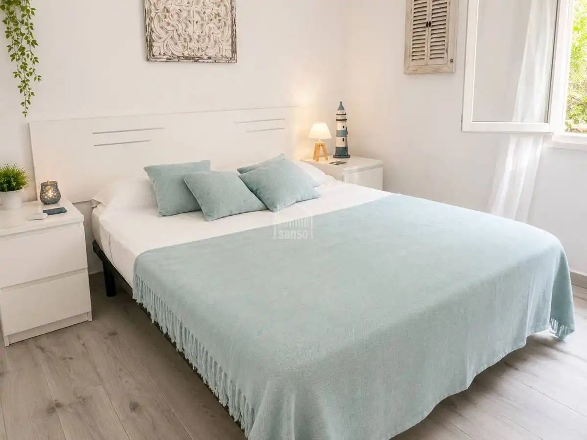 Dormitori de Apartament en venda en Sant Lluís amb Jardí privat, Terrassa i Moblat