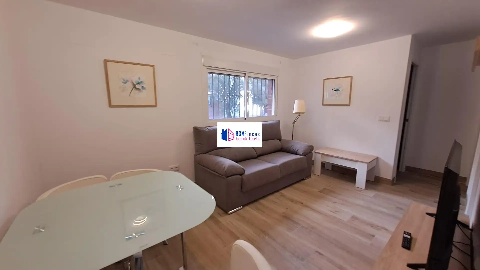 Sala de estar de Piso de alquiler en Sevilla con Aire acondicionado