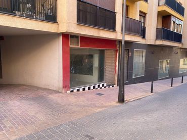 Local commercial à vendre à Lorca Ciudad