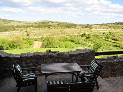 Terrassa de Casa o xalet en venda en La Pobla de Benifassà amb Calefacció, Terrassa i Traster