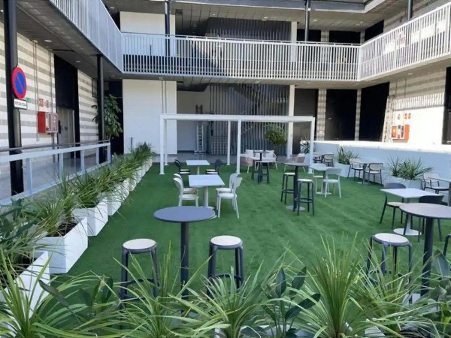Terrasse von Fabrik Grundstücke zur Miete in Camas