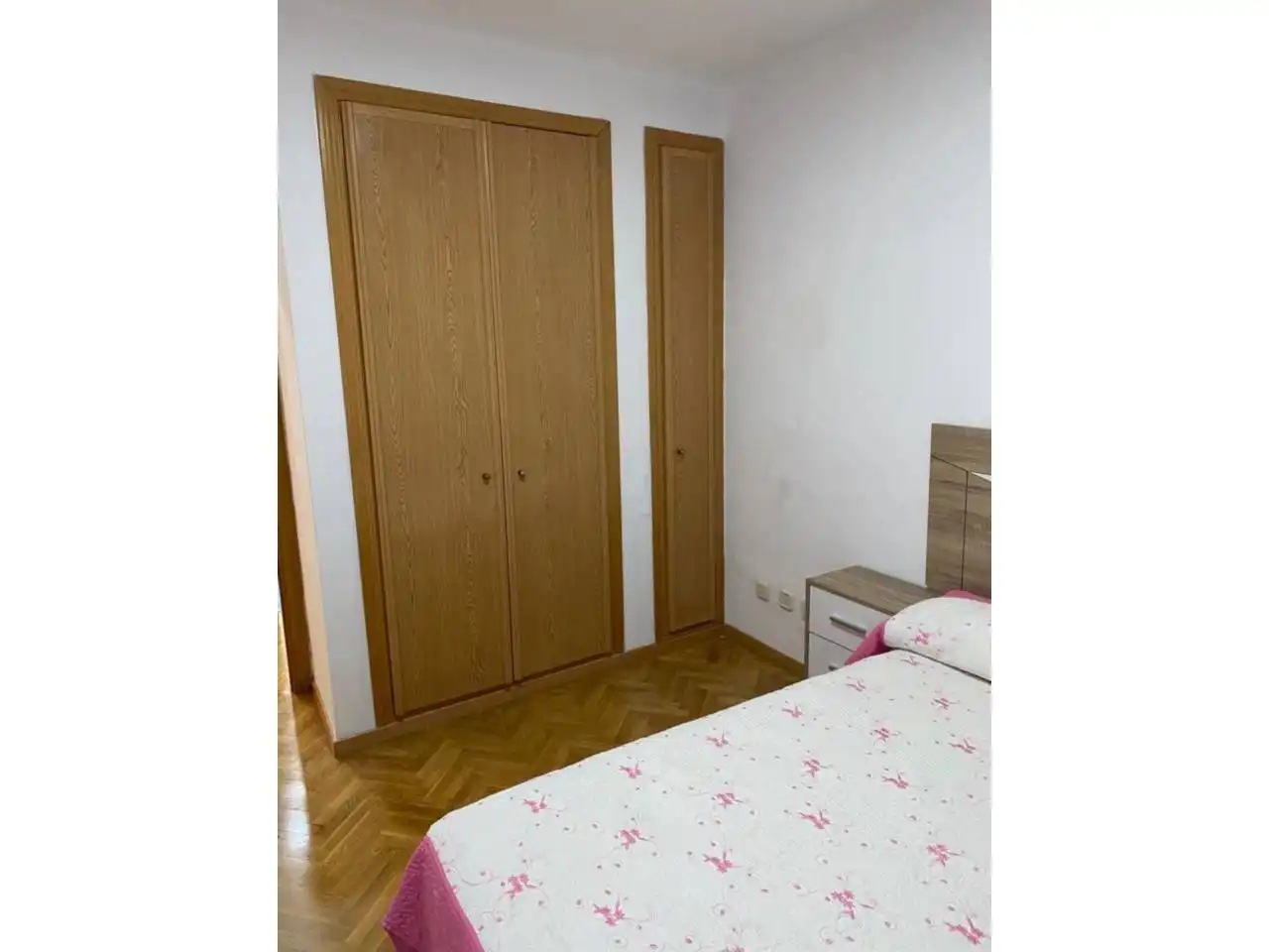 Habitación de Piso de alquiler en Ocaña con Calefacción, Jardín privado y Parquet
