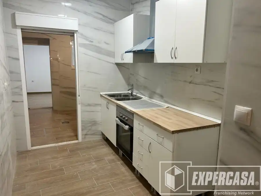 Casa adosada en venta en Sants Patrons