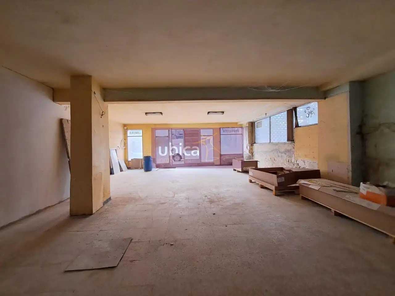 Local comercial en venda a Ponteareas, imagen 3