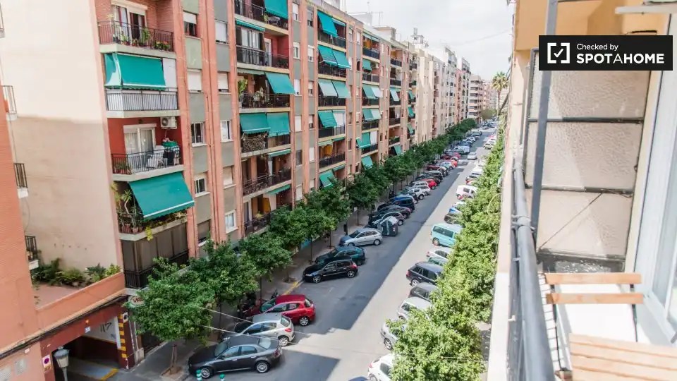 Appartamento con terrazza in affitto a Algirós, imagen 7