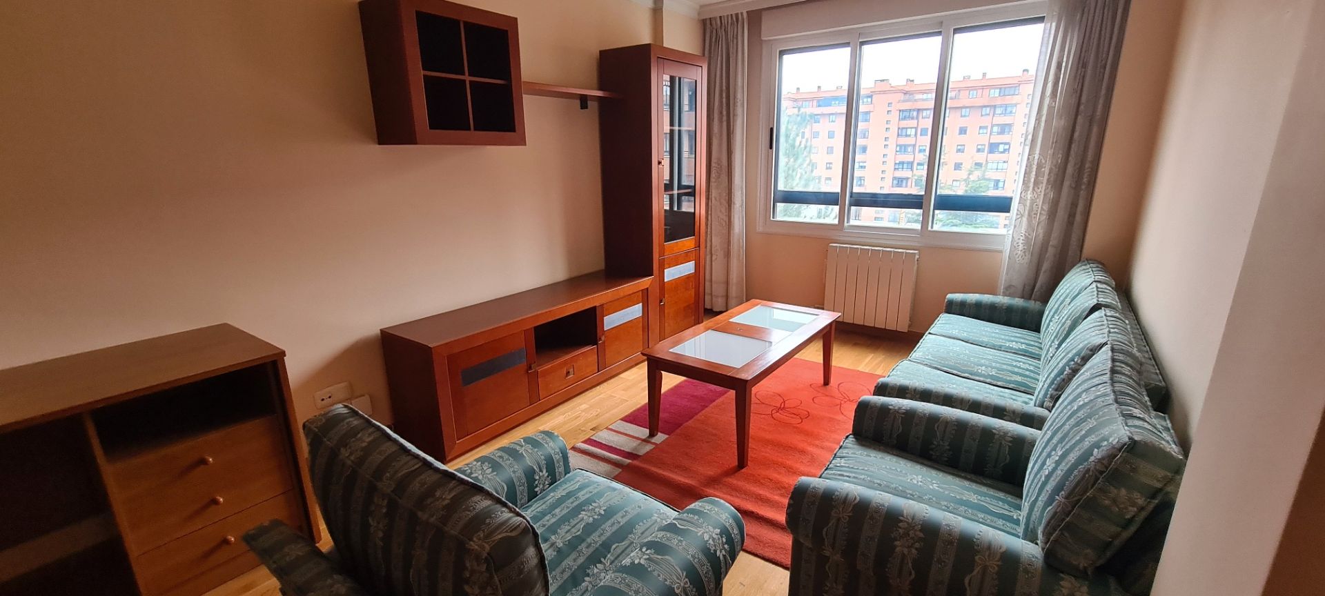 Sala d'estar de Pis de lloguer en Zamora Capital  amb Calefacció, Parquet i Terrassa