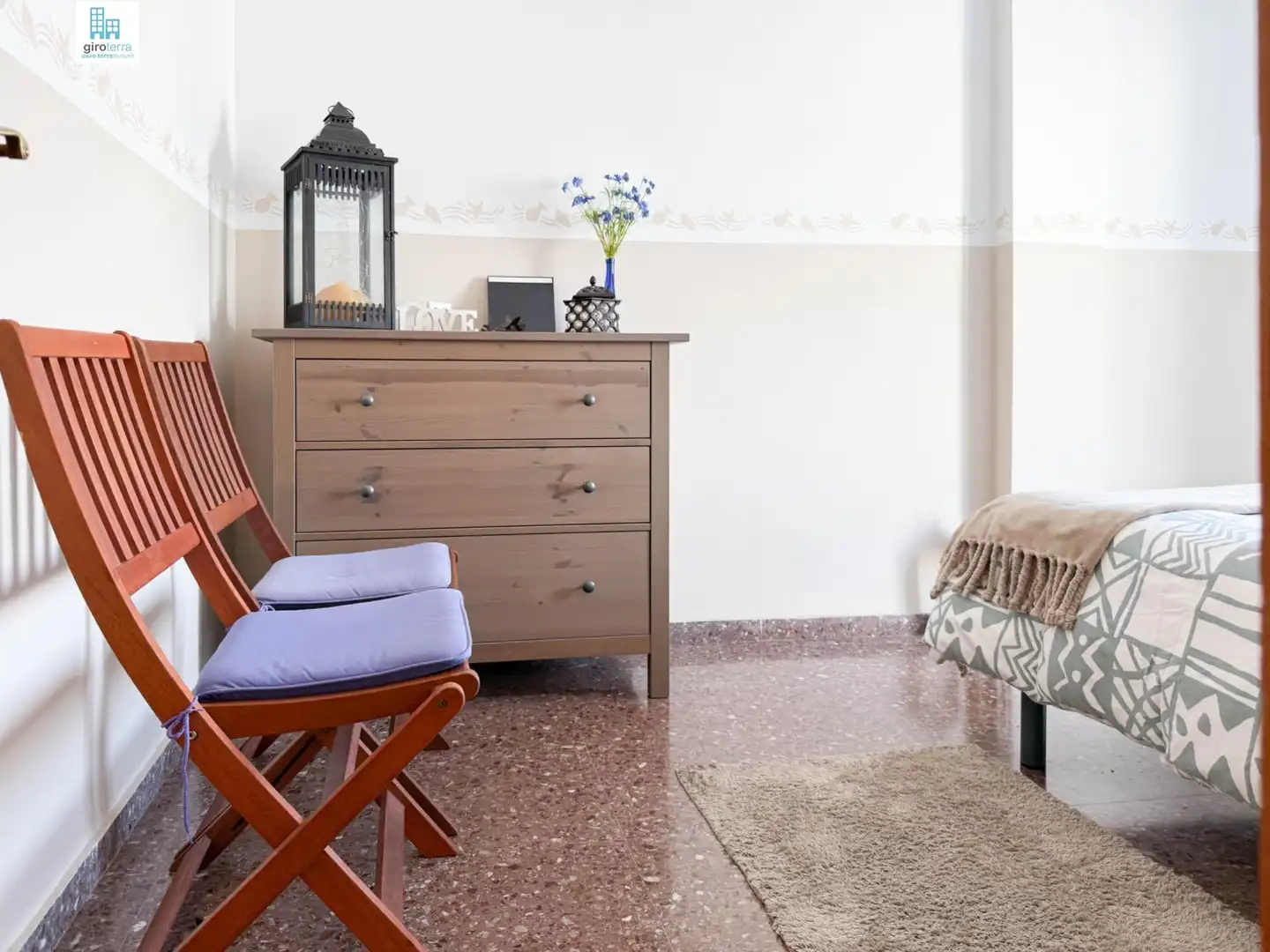Schlafzimmer von Dachboden zum Verkauf in Blanes mit Terrasse