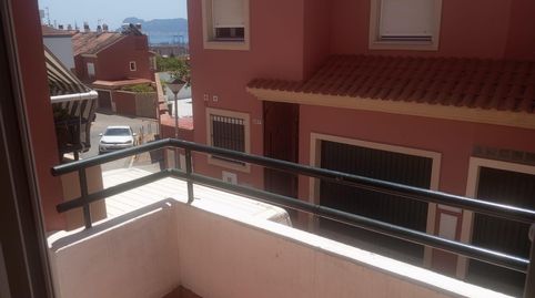 Foto 2 von Einfamilien-Reihenhaus zum Verkauf in San Bernabé, Algeciras