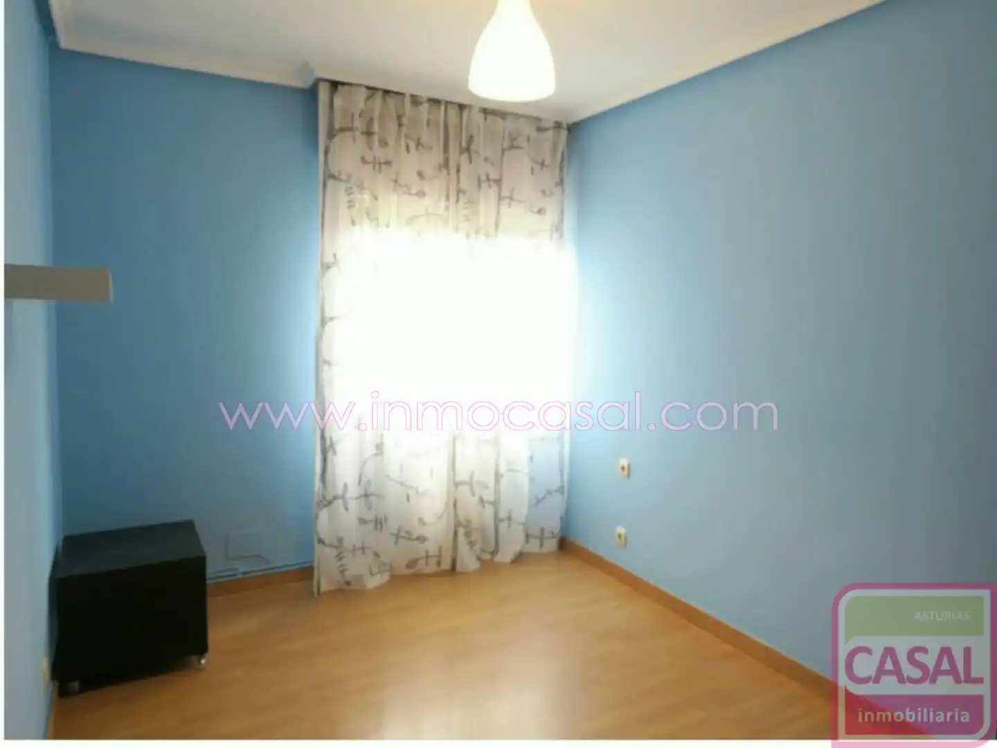 Habitación de Piso en venta en Avilés con Calefacción, Trastero y Amueblado
