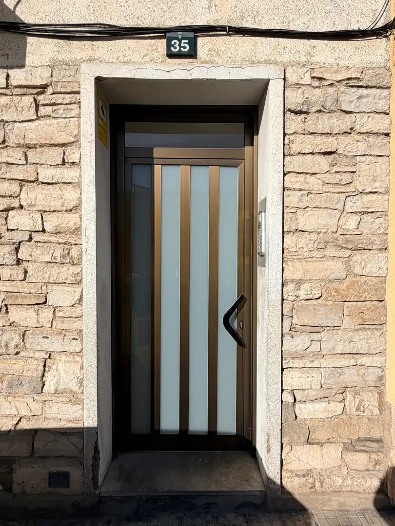 Piso en venta en La Pobla de Claramunt con Trastero, Amueblado y Horno