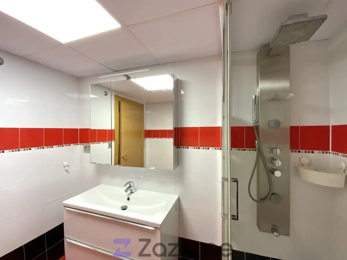 Wohnung zur Miete in Av. Vicent Blasco Ibáñez, Riba-roja de Túria
