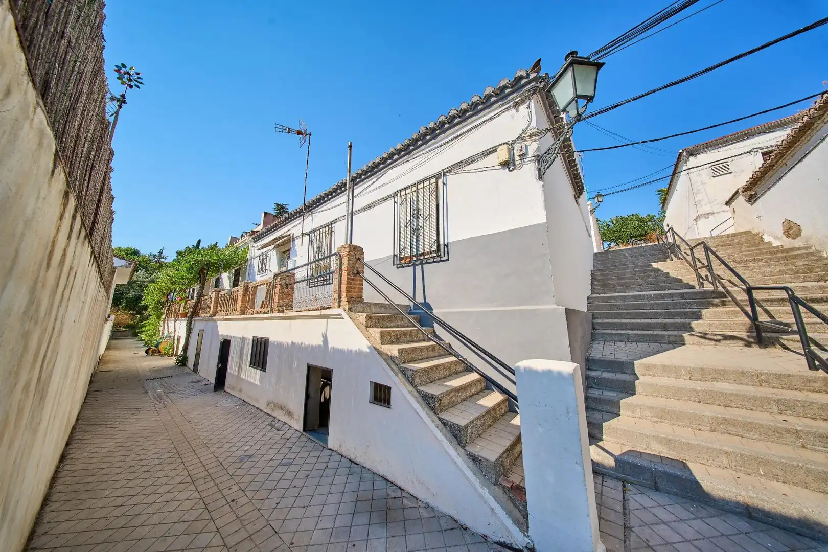 Vista exterior de Casa o xalet en venda en Granada