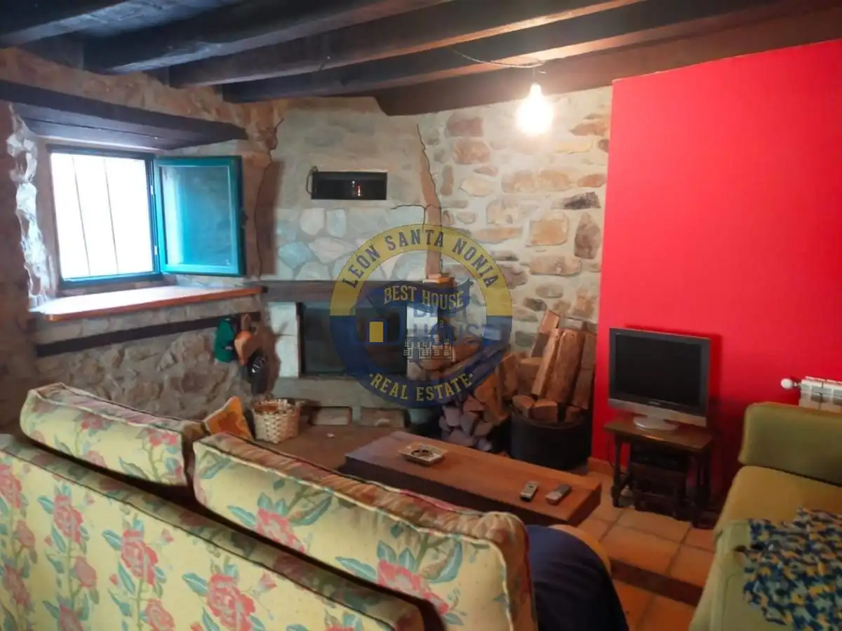 Finca rústica en venta en Boca de Huérgano con Calefacción, Parquet y Amueblado