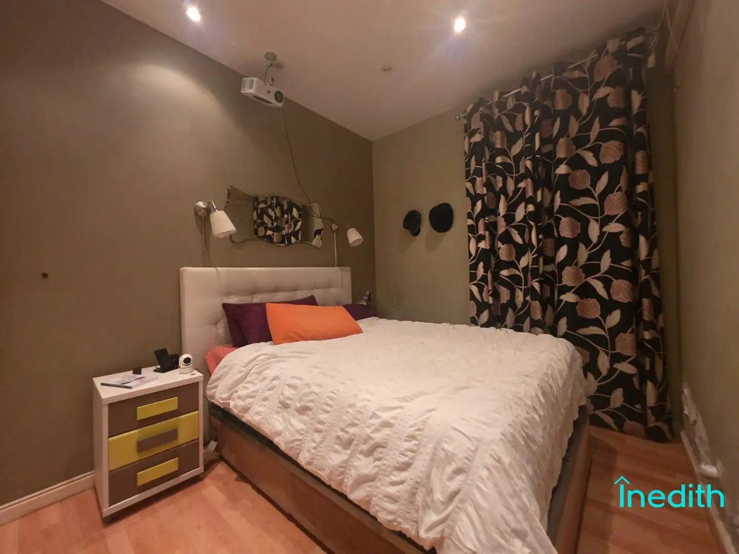 Bedroom of Flat for sale in L'Hospitalet de Llobregat  with Air Conditioner, Heating and Parquet flooring