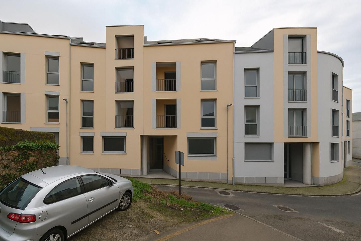 Exterior view of Planta baja for sale in A Coruña Capital   with Storage room