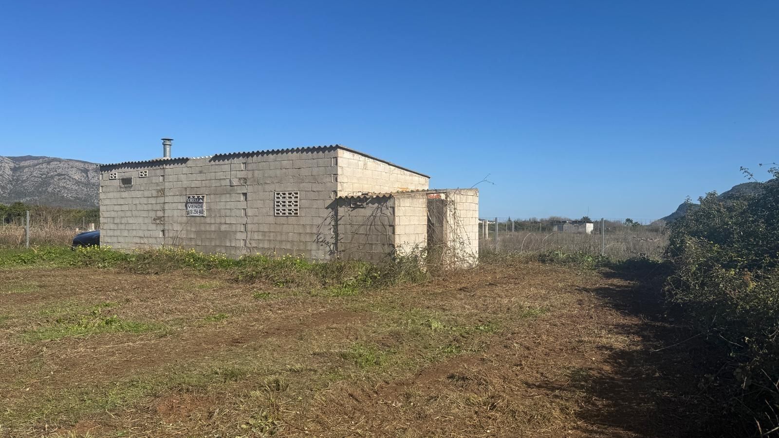 Finca rústica en venda en Simat de la Valldigna amb Jardí privat