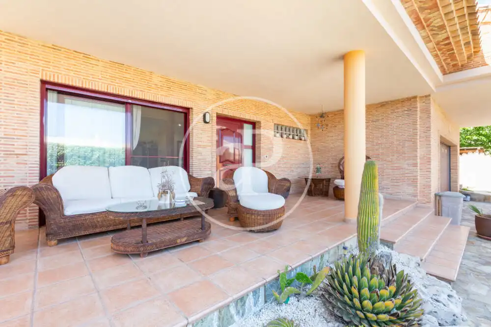 Terraza de Casa o chalet en venta en Sagunto / Sagunt con Aire acondicionado, Calefacción y Jardín privado