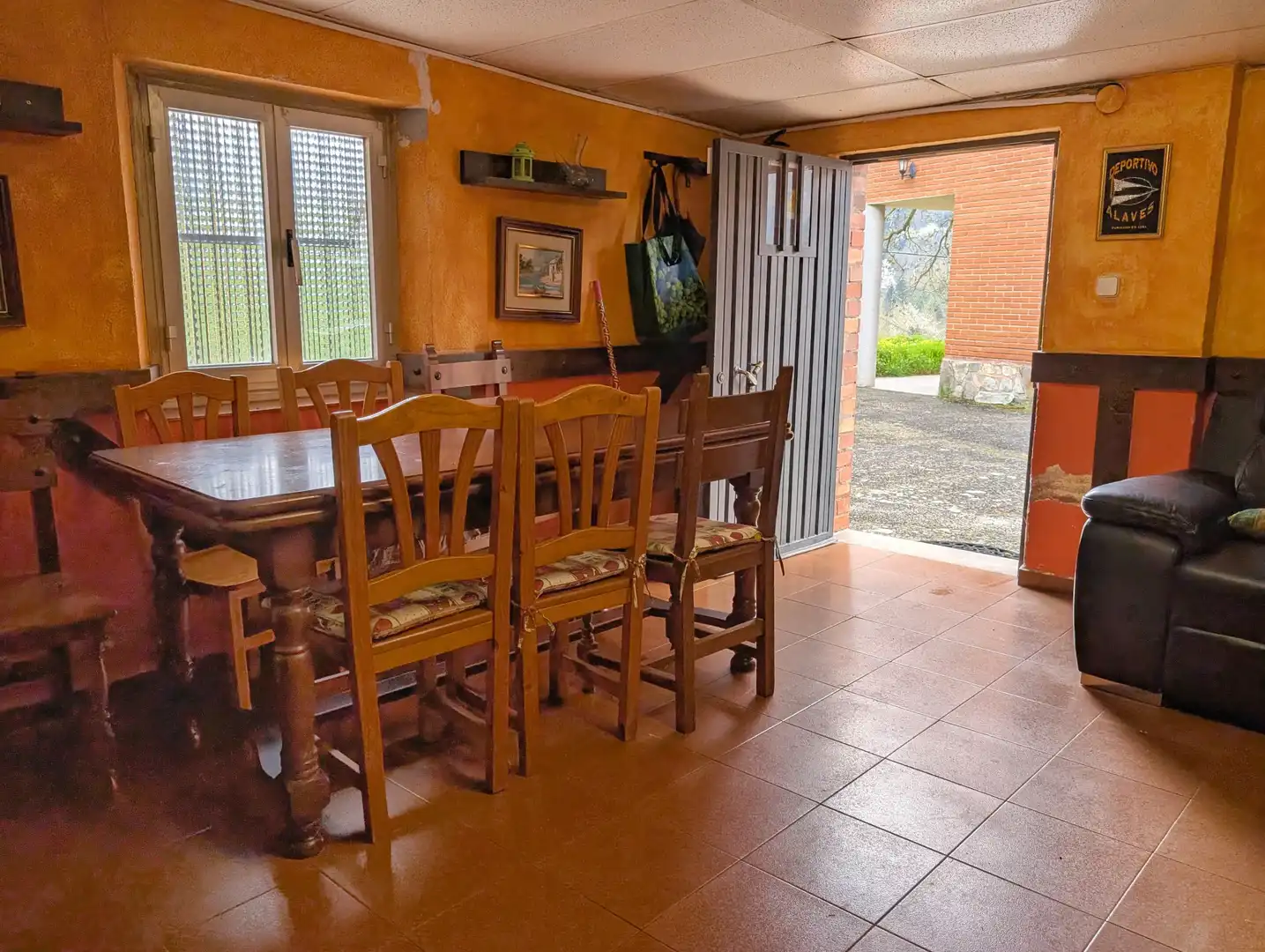Comedor de Casa o chalet en venta en Santurdejo con Calefacción, Jardín privado y Terraza