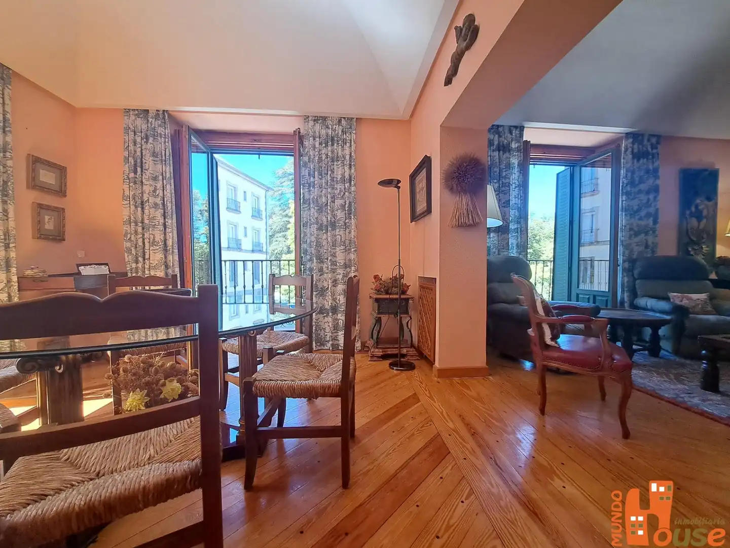 Wohnzimmer von Wohnung zum Verkauf in Real Sitio de San Ildefonso mit Heizung und Balkon