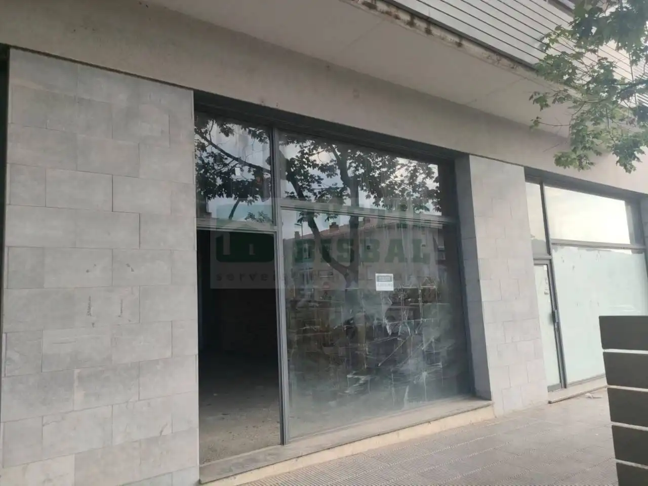 Local comercial de lloguer a La Bisbal d'Empordà, imagen 4