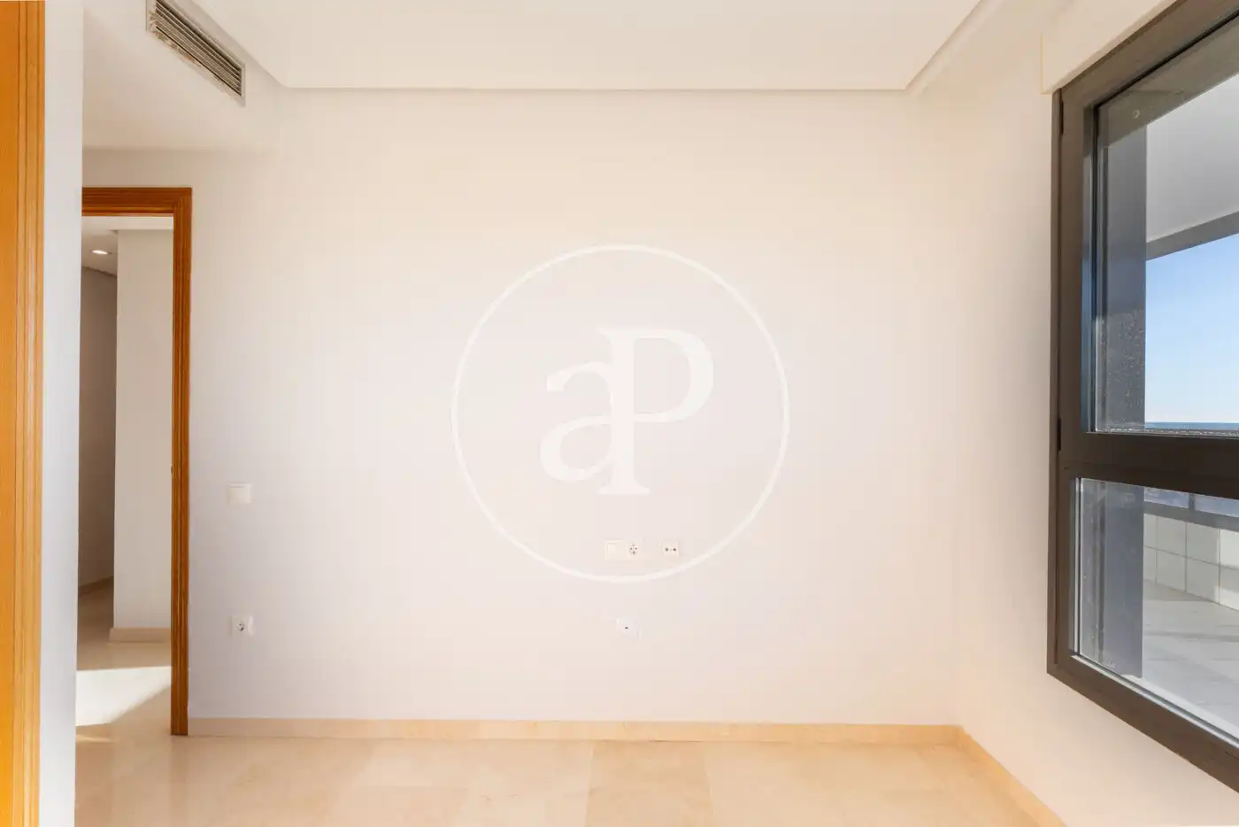 Bedroom of Flat for sale in Valencia  with Air Conditioner, Heating and Private garden