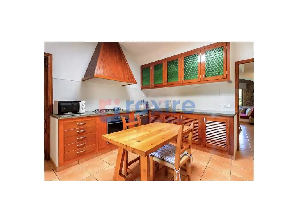Cocina de Casa o chalet de alquiler en Sant Josep de sa Talaia con Aire acondicionado, Jardín privado y Terraza