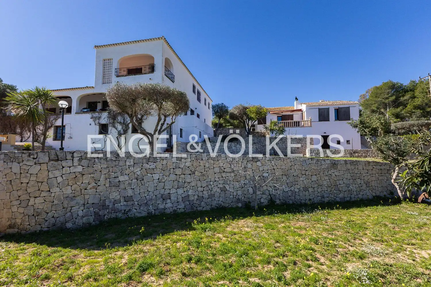 Exterior view of Houses for sale in Jávea / Xàbia  with Air Conditioner, Heating and Private garden