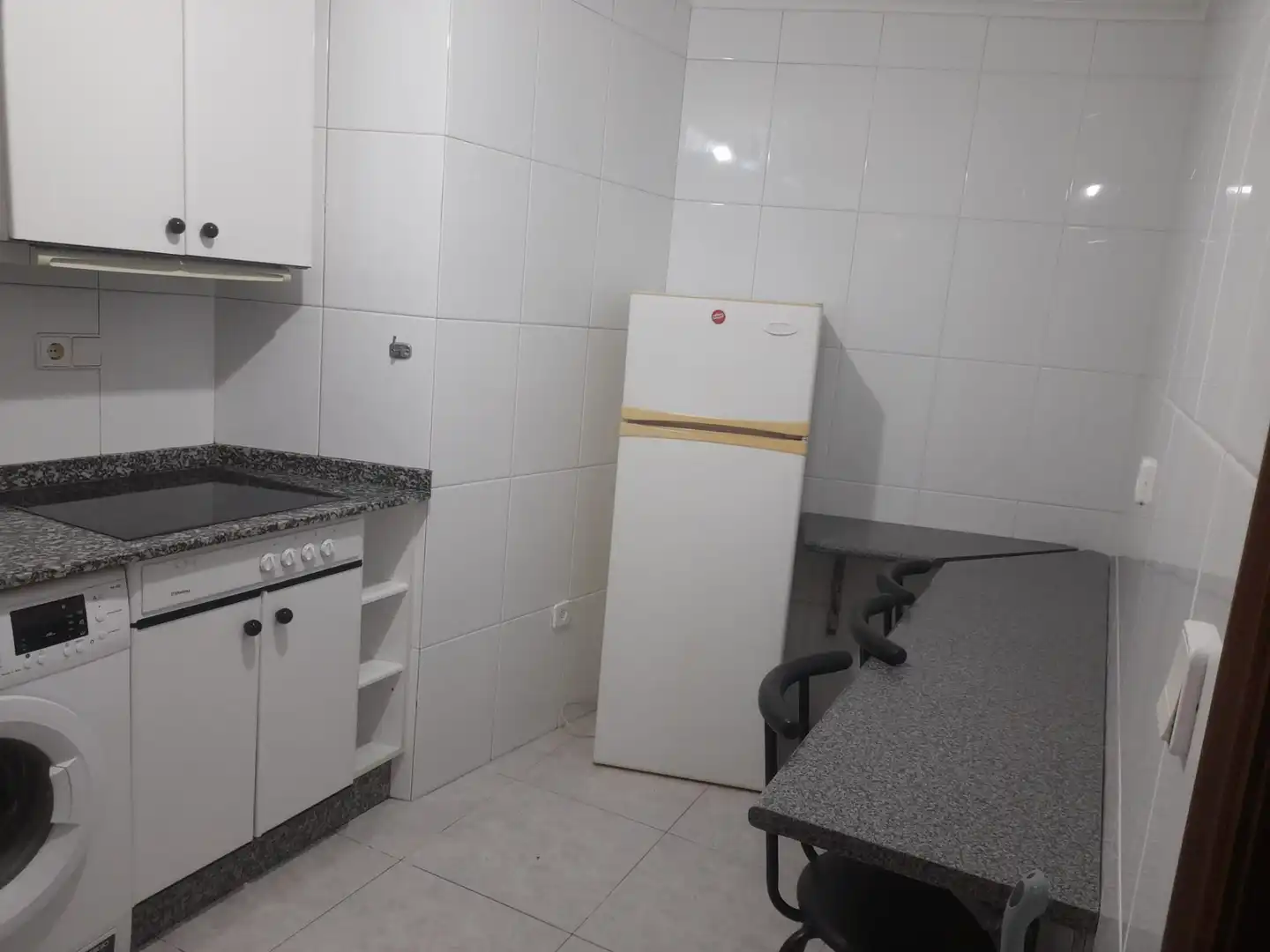 Wohnung mit Aufzug zur Miete in Rúa Arturo Pérez Serantes, imagen 3