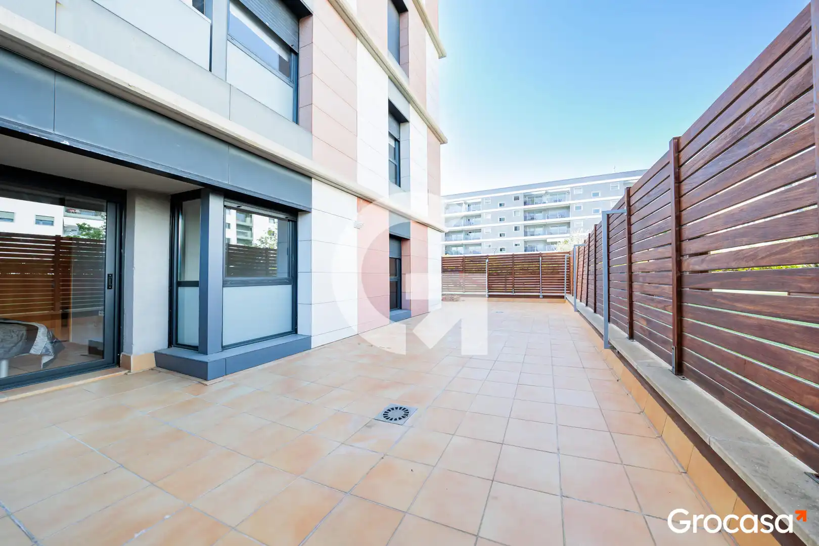 Terrace of Ground floor for sale in Terrassa  with Air Conditioner, Heating and Private garden