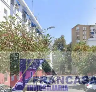 Exterior view of Flat for sale in Sevilla
