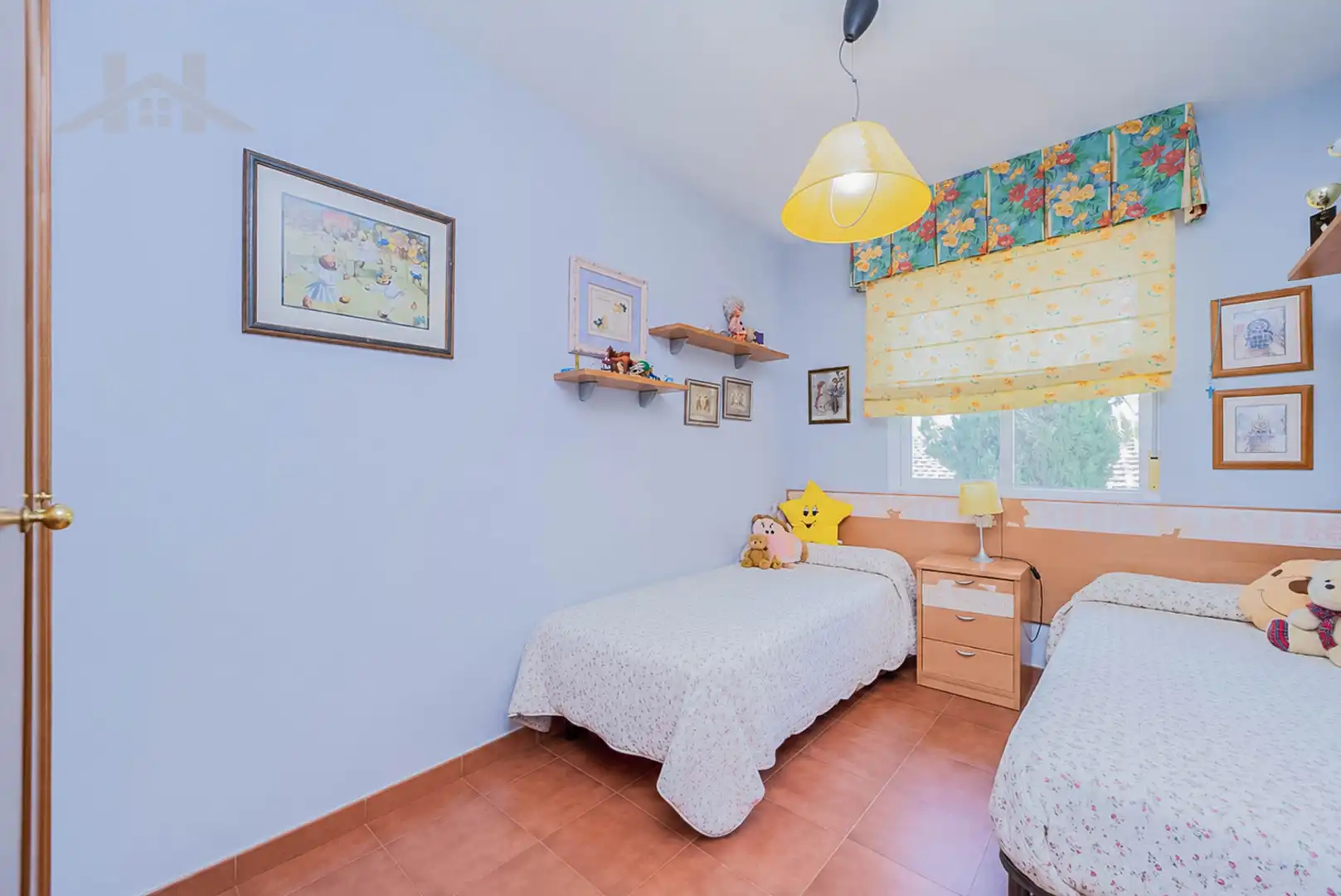Habitación de Casa o chalet en venta en Valdemorillo con Aire acondicionado, Calefacción y Jardín privado