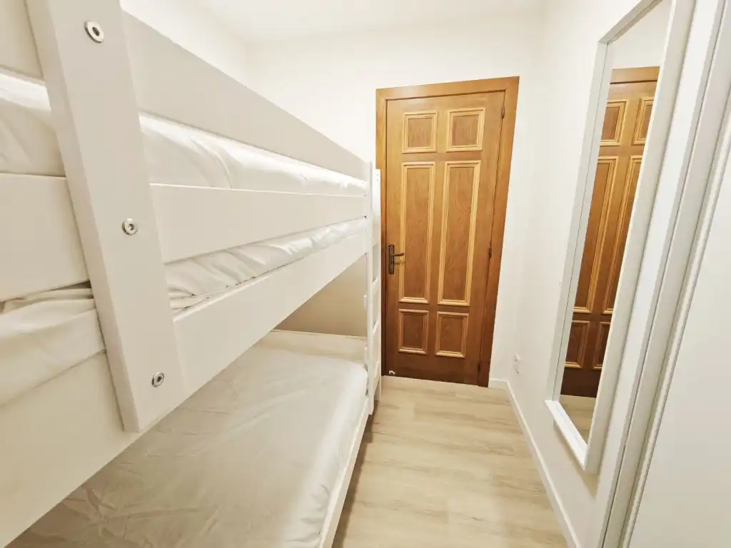 Schlafzimmer von Wohnungen zur Miete in Palamós