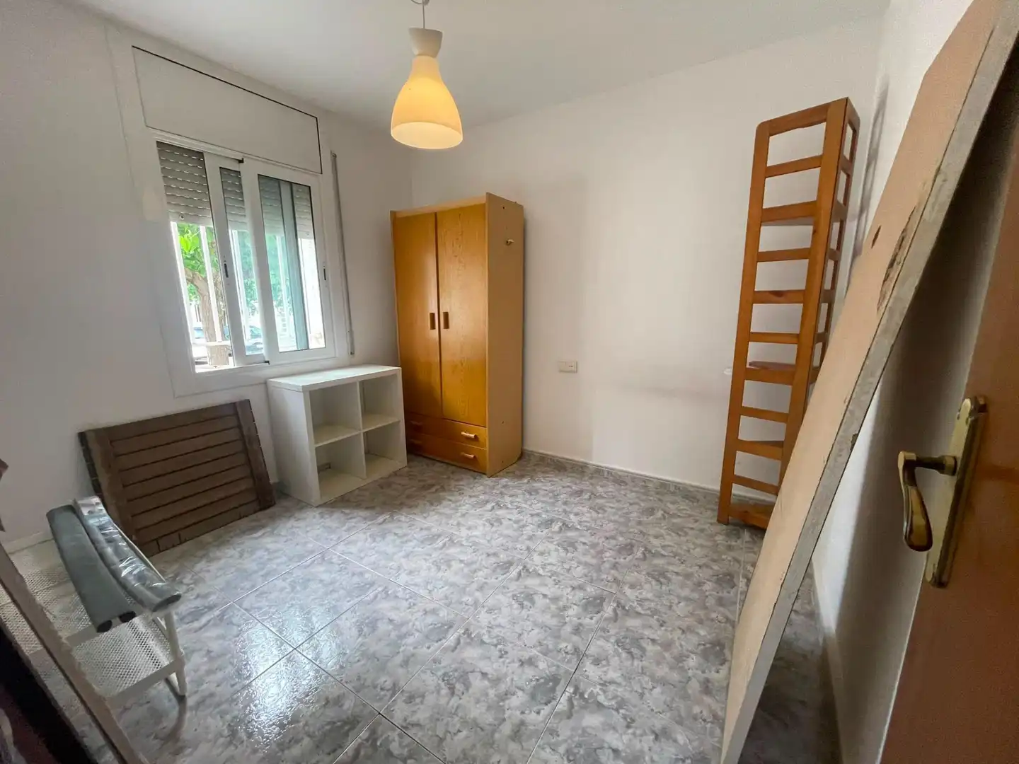 Habitación de Casa adosada en venta en Terrassa con Aire acondicionado y Calefacción