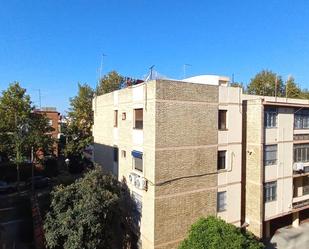 Vista exterior de Pis en venda en  Córdoba Capital amb Aire condicionat, Calefacció i Terrassa