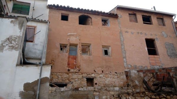 Exterior view of House or chalet for sale in Vinebre