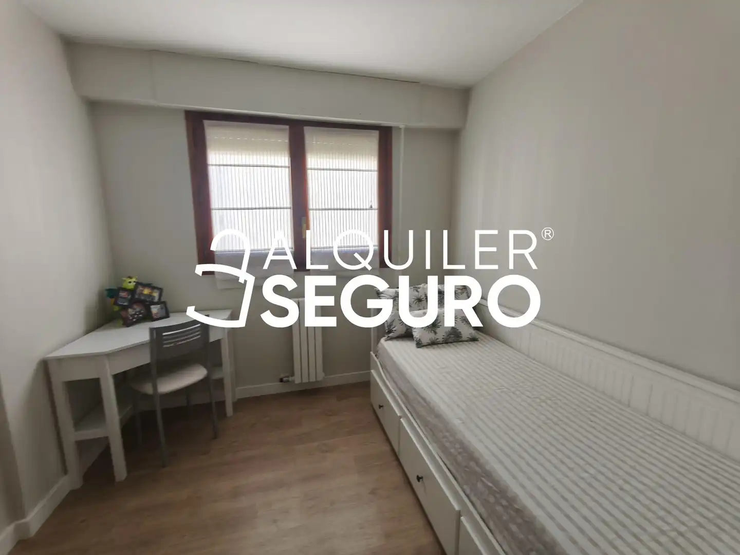 Habitación de Piso de alquiler en Zaragoza con Aire acondicionado, Calefacción y Terraza
