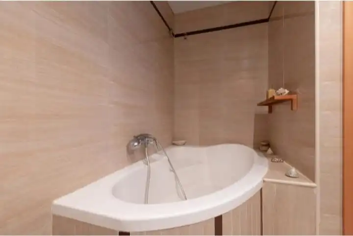 Baño de Casa adosada de alquiler en Benalmádena con Aire acondicionado, Terraza y Amueblado