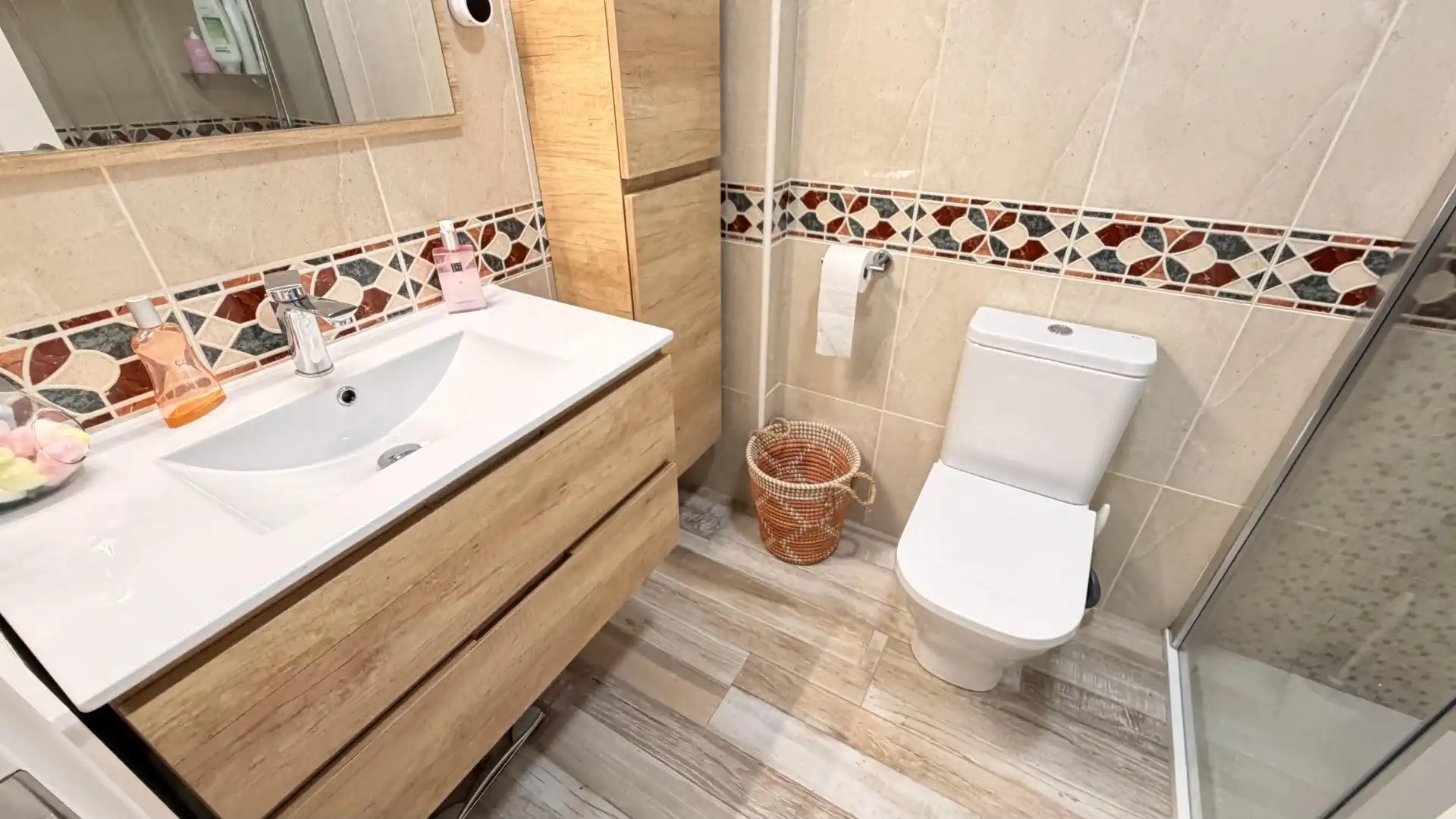 Bany de Casa o xalet en venda en Santa Pola amb Jardí privat, Terrassa i Traster