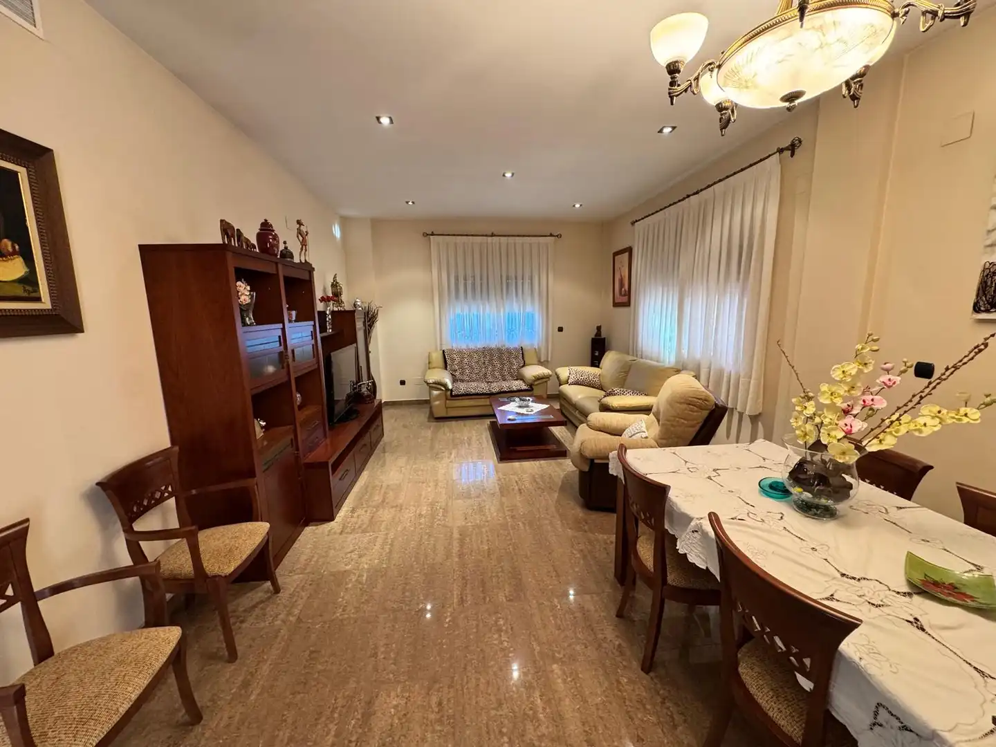 Sala de estar de Casa o chalet en venta en Murcia con Aire acondicionado, Calefacción y Jardín privado