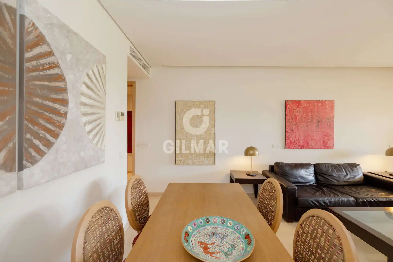 Comedor de Apartamento en venta en Sotogrande con Calefacción, Jardín privado y Trastero