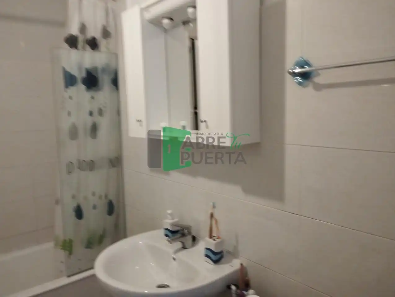 Baño de Piso en venta en Ourense Capital  con Calefacción y Amueblado