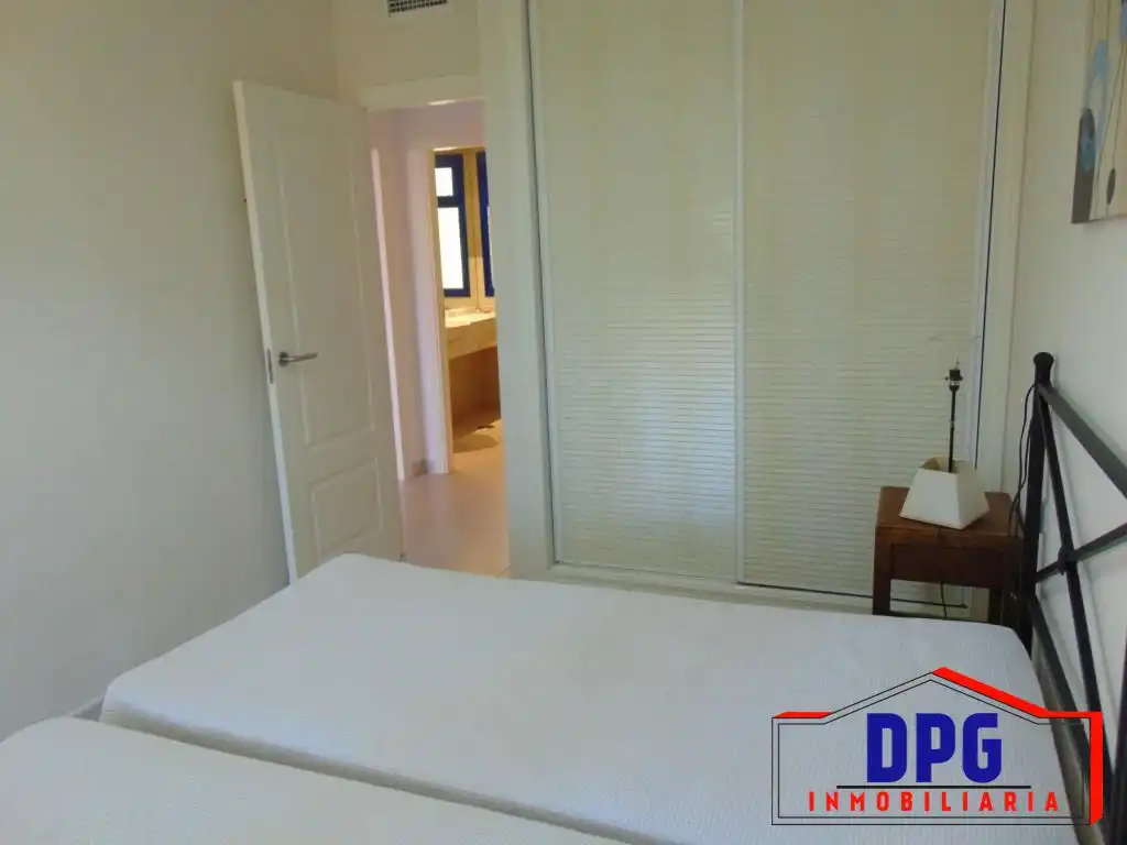 Dormitori de Apartament en venda en Mojácar amb Aire condicionat, Terrassa i Traster