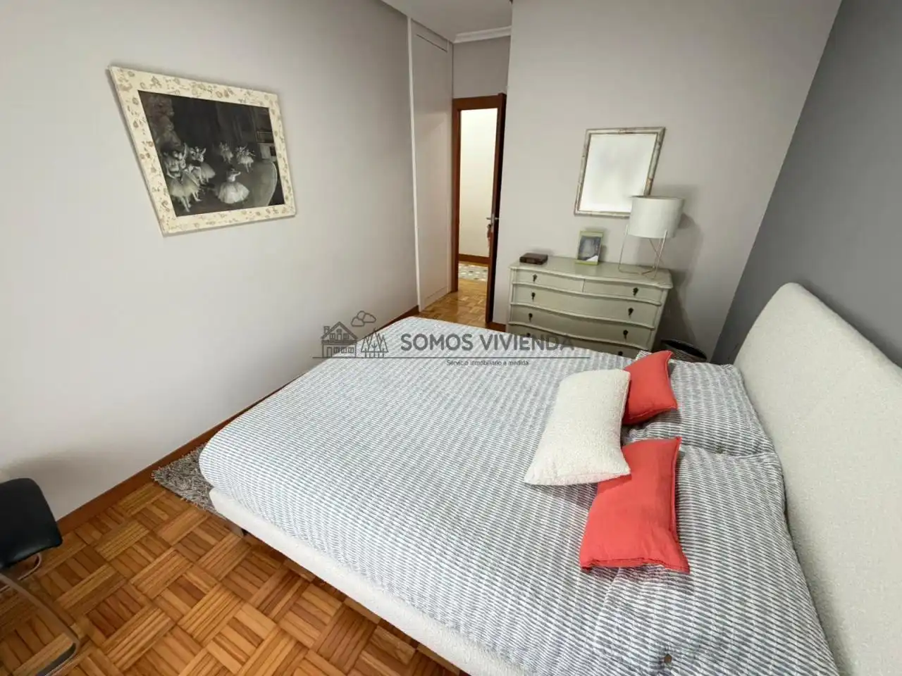 Habitación de Casa o chalet en venta en Ourense Capital  con Calefacción, Jardín privado y Terraza