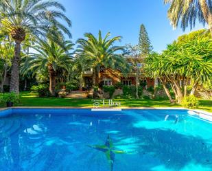 Jardí de Casa o xalet en venda en Alicante / Alacant amb Aire condicionat, Terrassa i Piscina